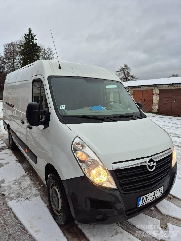 Opel Movano Панельні фургони