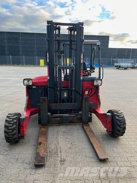 Moffett M4 25.3 Дизельні навантажувачі