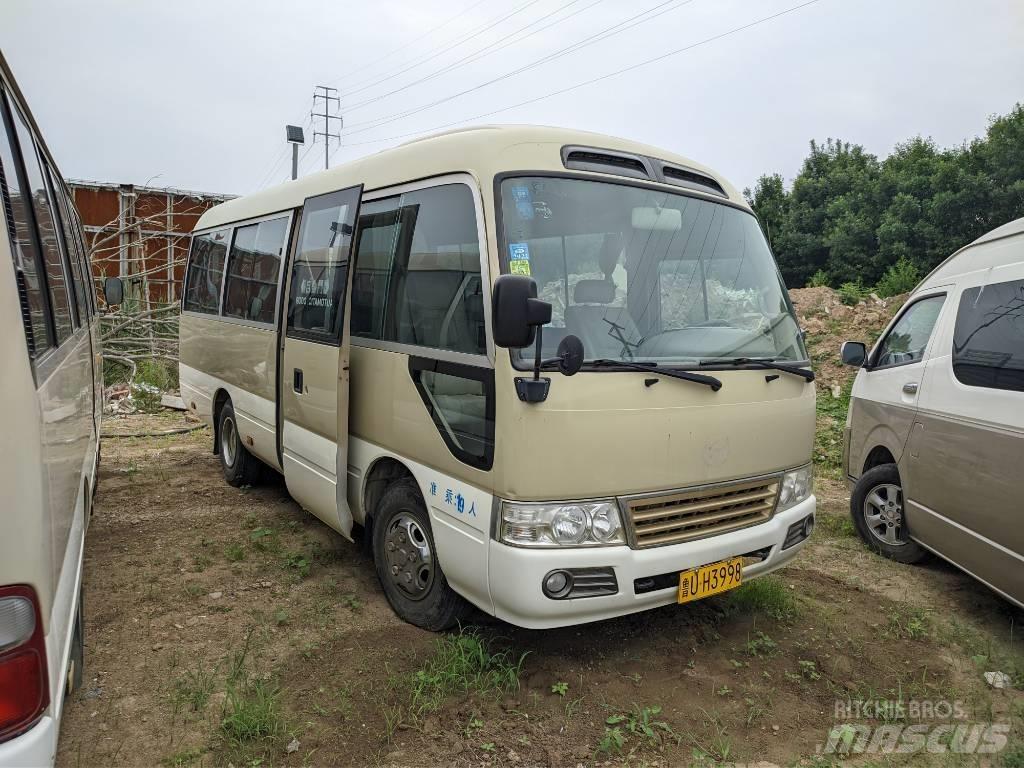 Toyota Coaster Міжміські автобуси