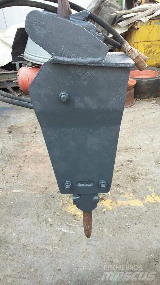 Thomas 150 Гідравлічні пальові молоти