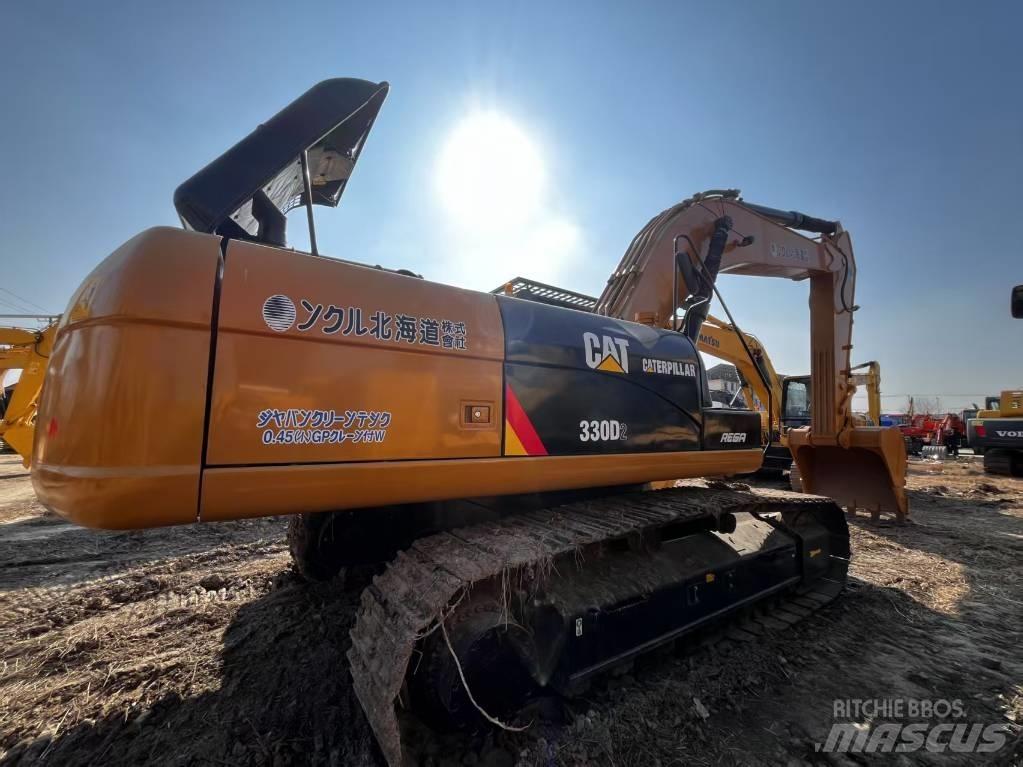 CAT CAT330D2 Середні екскаватори 7т. - 12т.