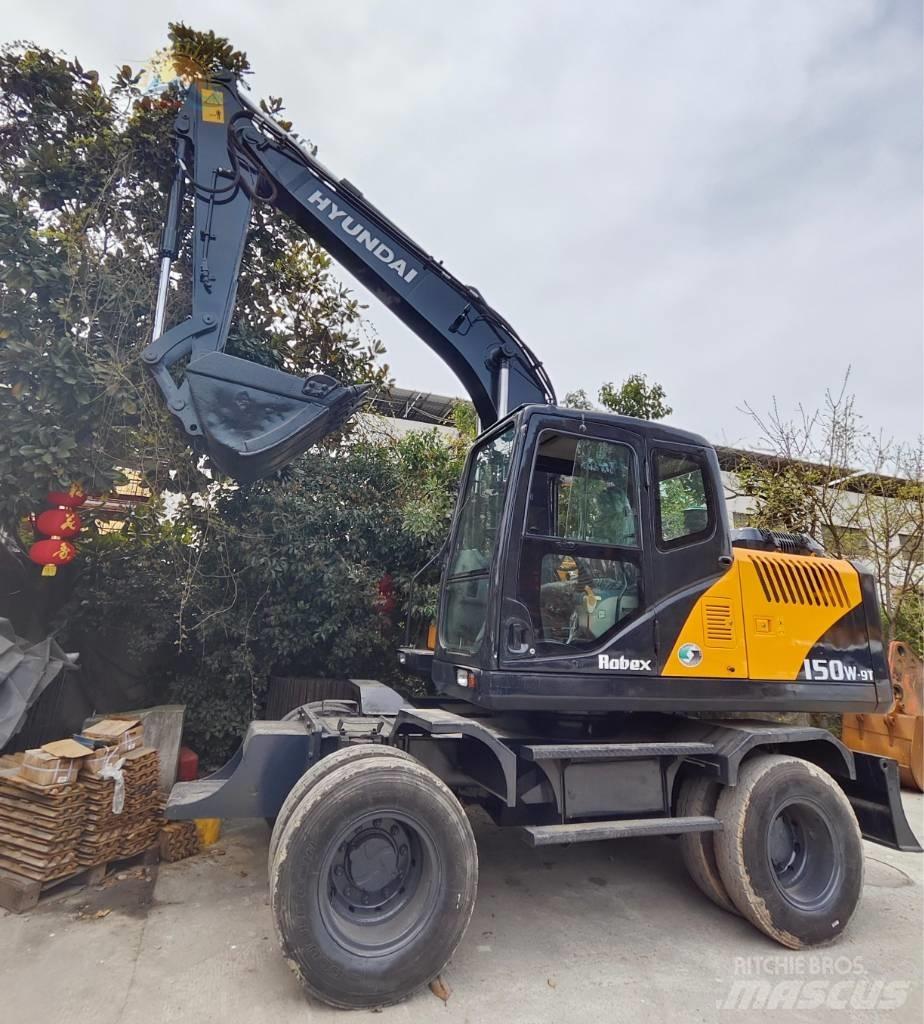 Hyundai 150w Колісні екскаватори