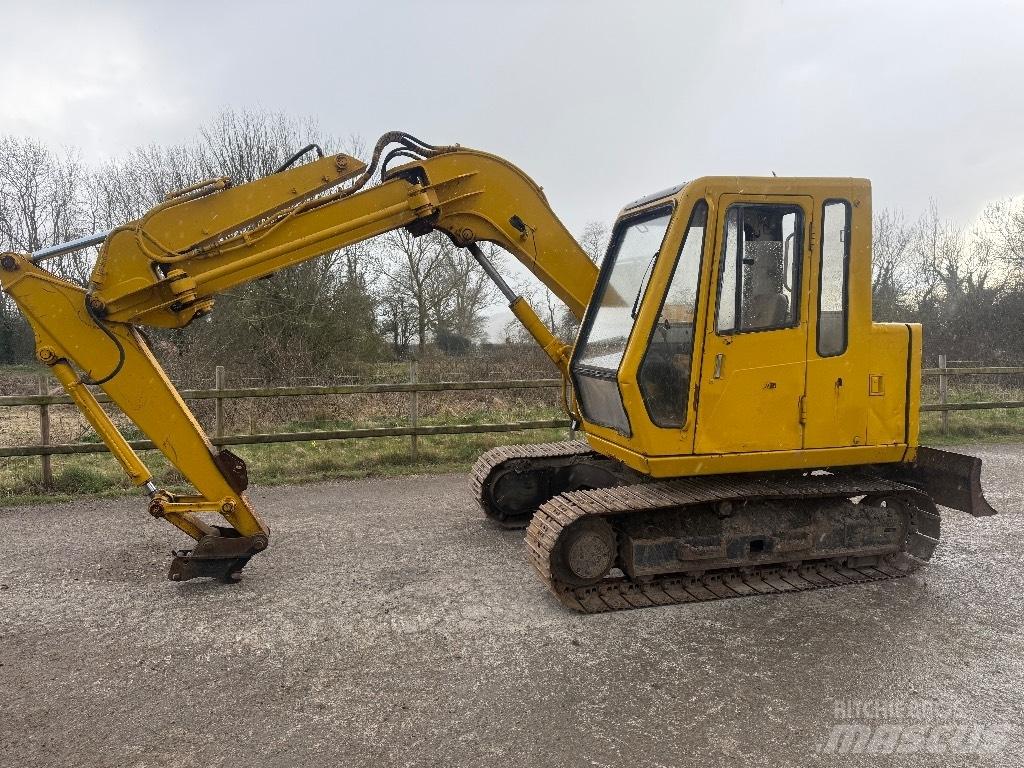 JCB JZ 70 Середні екскаватори 7т. - 12т.