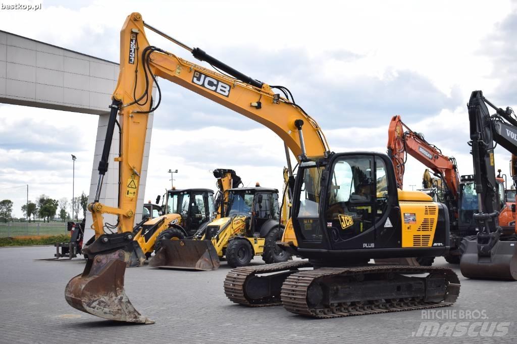 JCB JS 131 LC Гусеничні екскаватори