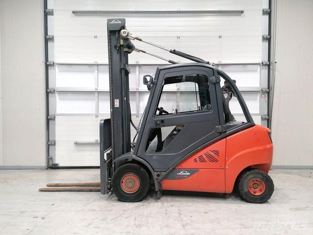 Linde H30D-02 Дизельні навантажувачі