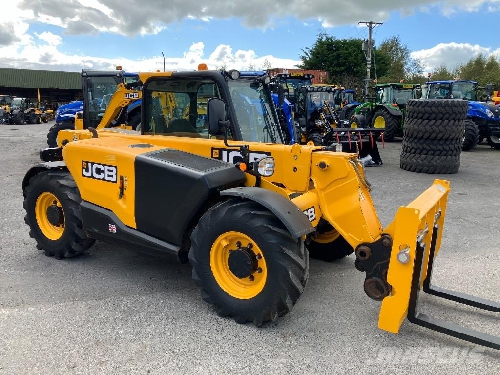 JCB 525-60 Agri Plus Телескопічний навантажувач