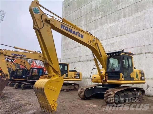 Komatsu PC 200 Гусеничні екскаватори