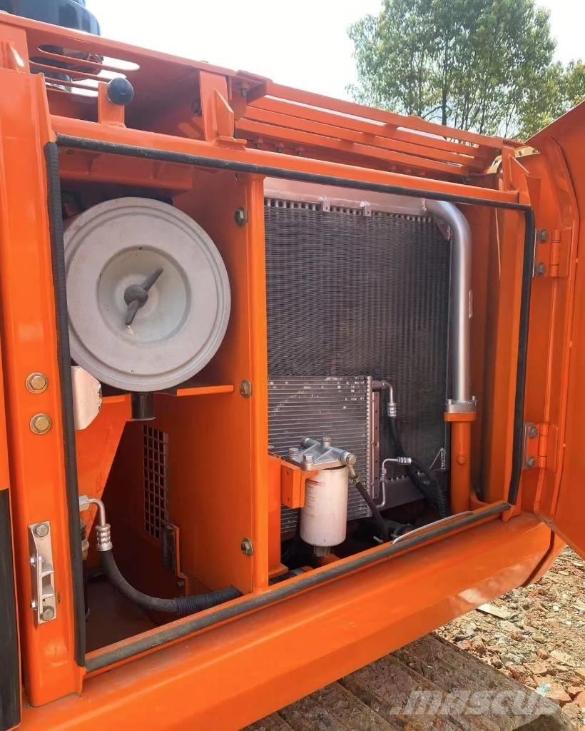 Doosan DH 150 Гусеничні екскаватори