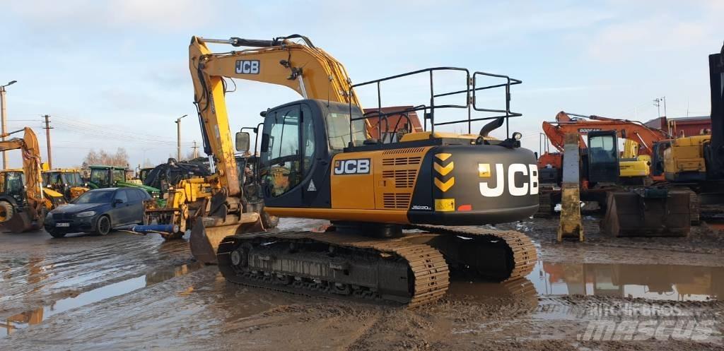 JCB JS 220 LC Гусеничні екскаватори