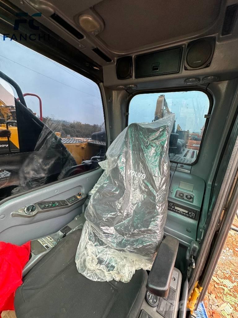 Volvo EC 290 Гусеничні екскаватори