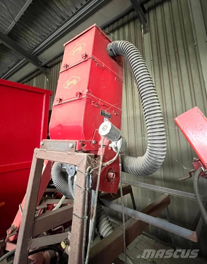 Becker schoffel Інші землеоброблювальні машини і додаткове обладнання