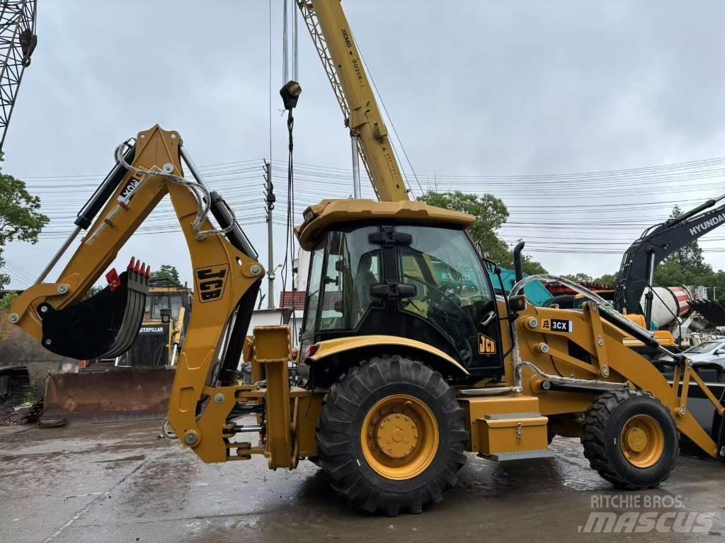 JCB 3 CX Екскаватори-навантажувачі