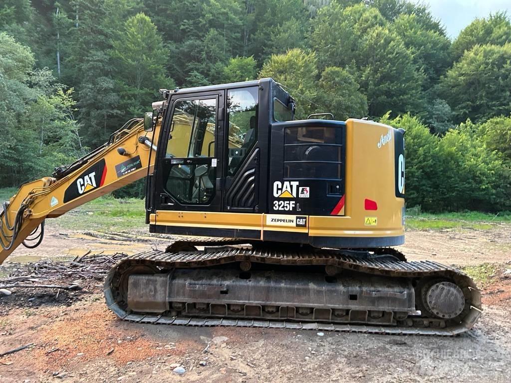 CAT 325 F LCR Гусеничні екскаватори