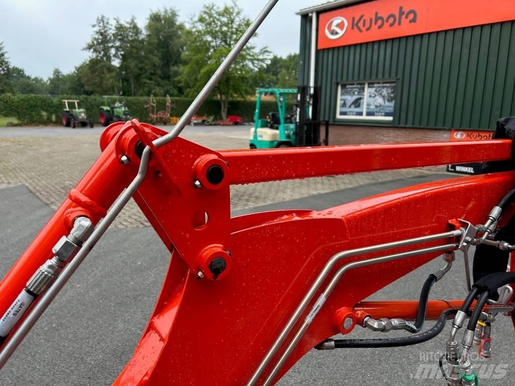 Kubota LA454ST Компактні навісні знаряддя