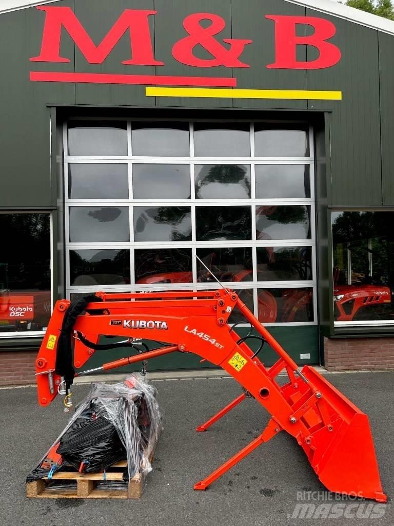 Kubota LA454ST Компактні навісні знаряддя