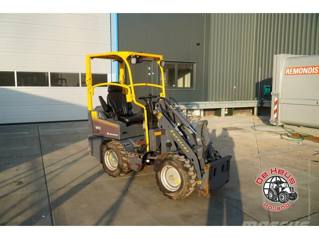 Eurotrac W10 Фронтальні навантажувачі