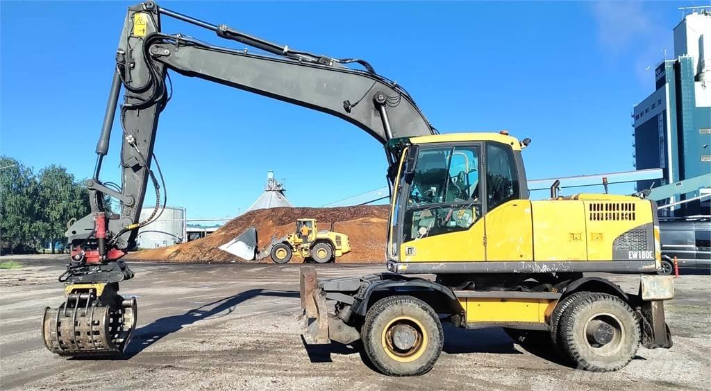 Volvo EW180C Колісні екскаватори