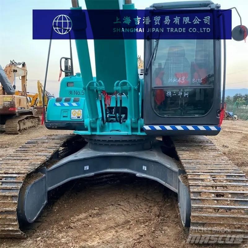 Kobelco 210 Гусеничні екскаватори