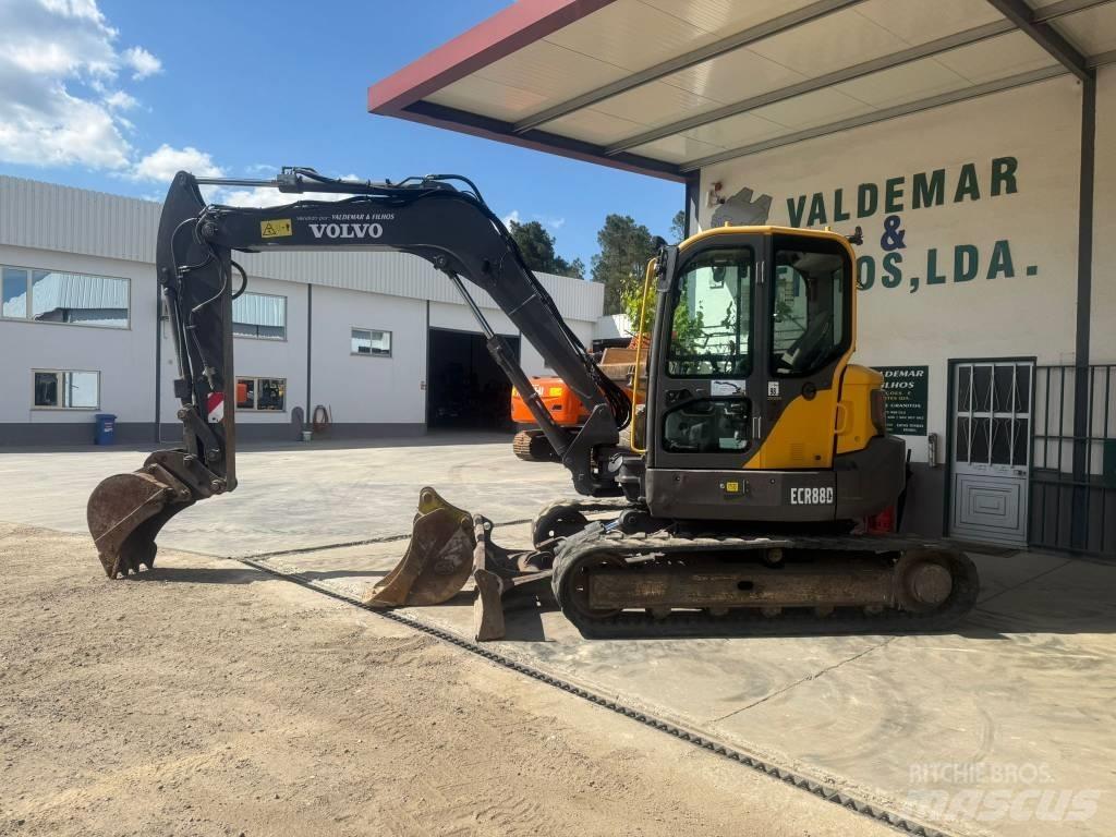 Volvo ECR 88 D, ECR88 Середні екскаватори 7т. - 12т.