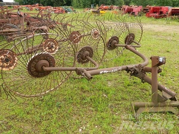  Saulīte 4 Граблі і сінозворушувачі