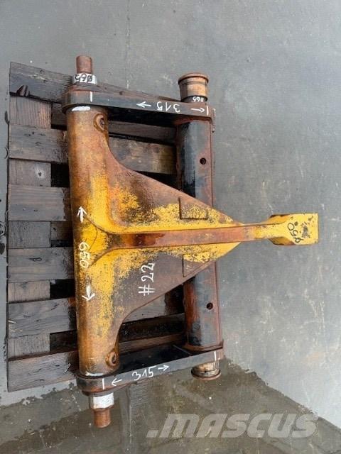CAT 908 BUCKET LINK Швидкі з`єднувачі