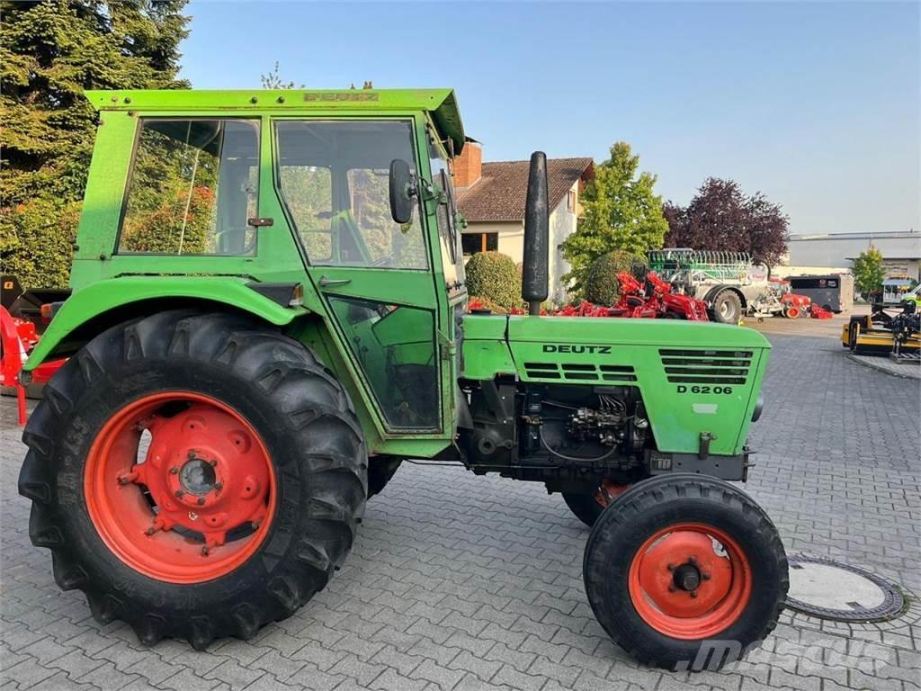 Deutz-Fahr D 62 06 Трактори