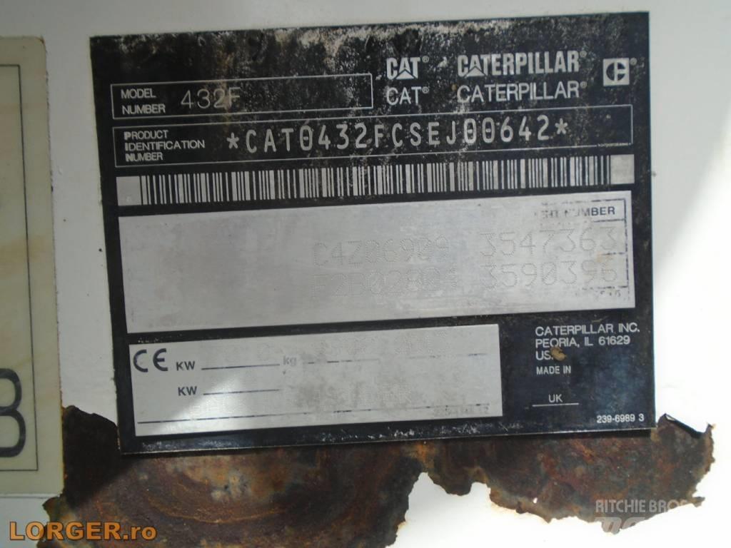 CAT 432 F Екскаватори-навантажувачі