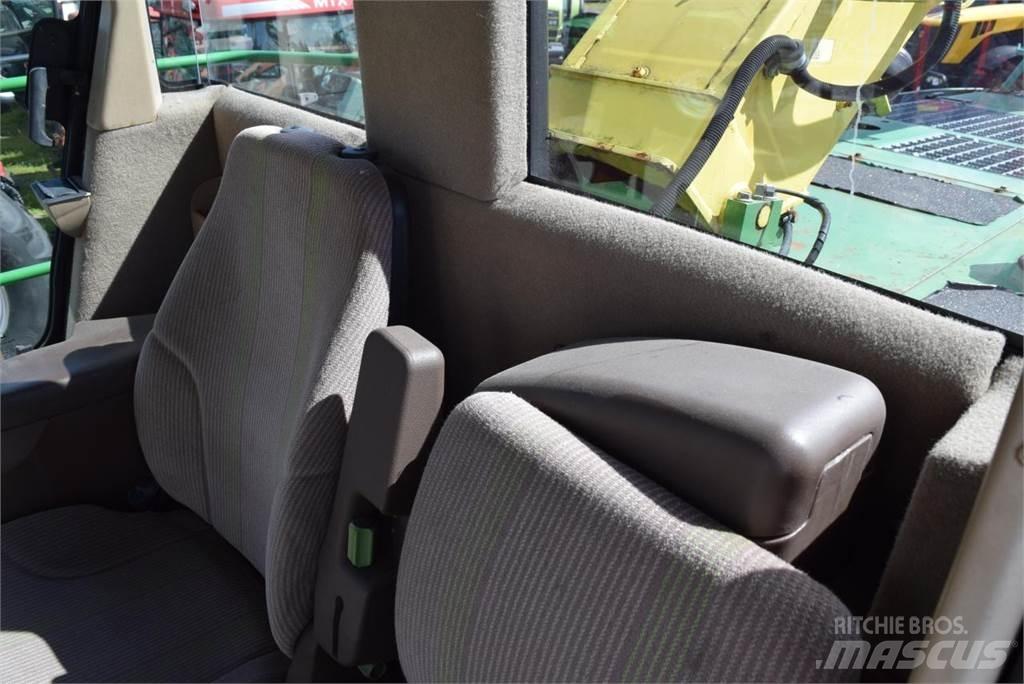 John Deere 7400 Кормозбиральні комбайни