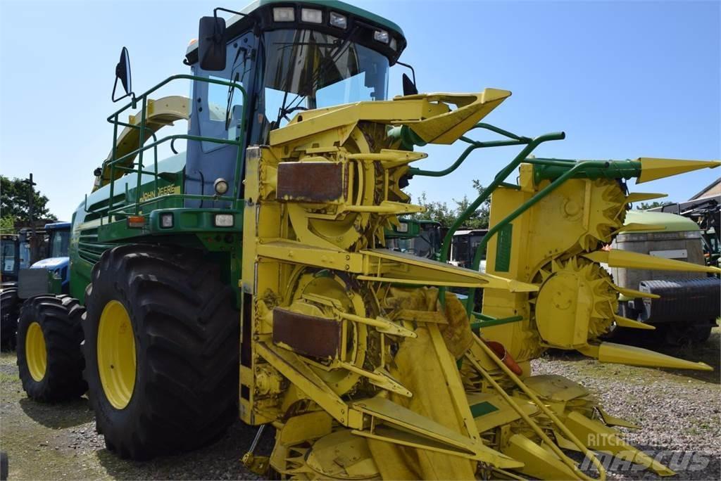John Deere 7400 Кормозбиральні комбайни