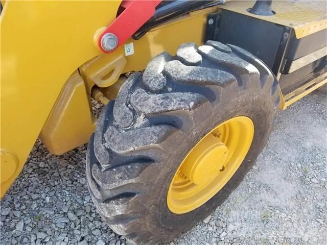 CAT 416 F Екскаватори-навантажувачі