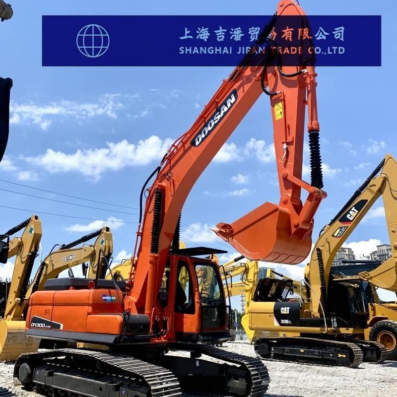 Doosan DX 300 Гусеничні екскаватори