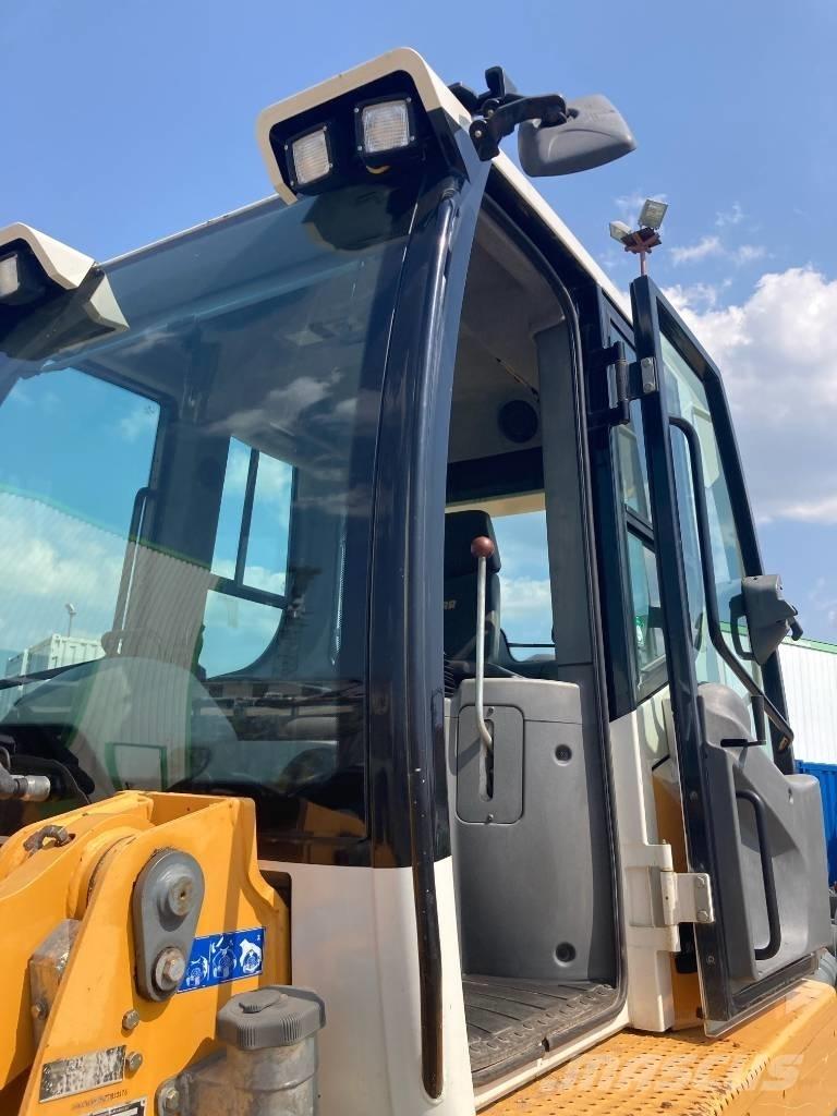 Liebherr LR 624 Гусеничні вантажники