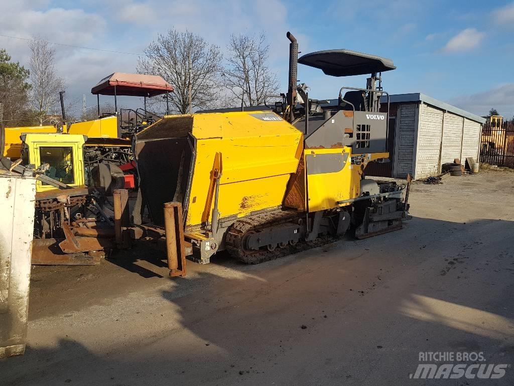 Volvo TITAN 2820 Асфальтовкладачі