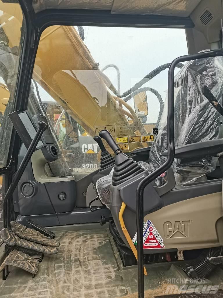 CAT 315D2 GC Гусеничні екскаватори