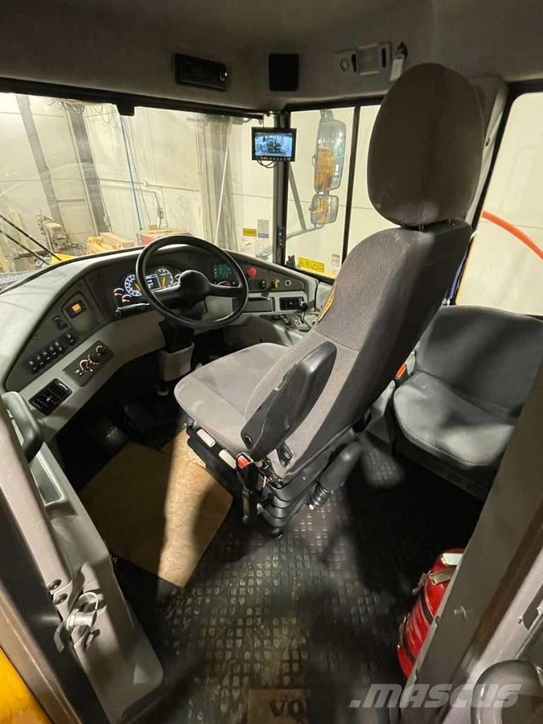 Volvo A30G Зчленовані самоскиди