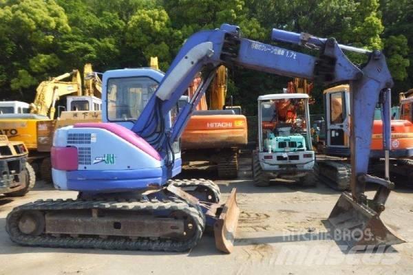 Komatsu PC75UU-3 Середні екскаватори 7т. - 12т.