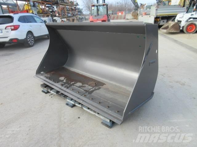 Volvo L 45 Ковші
