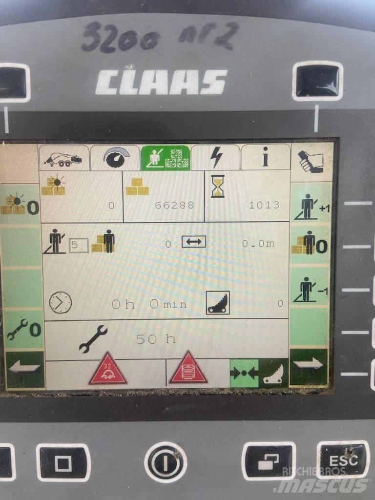CLAAS Qvadrant 3200 Тюкові прес-підбирачі