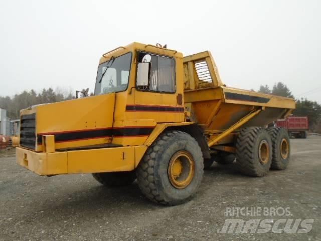 CAT D 250 D Зчленовані самоскиди