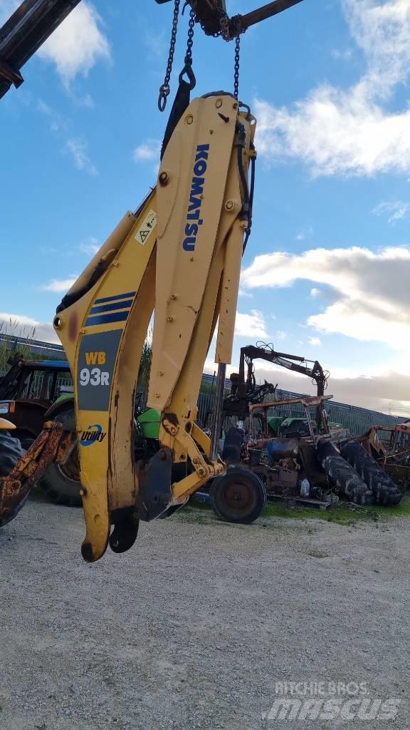 Komatsu WB93 R5 Екскаватори-навантажувачі