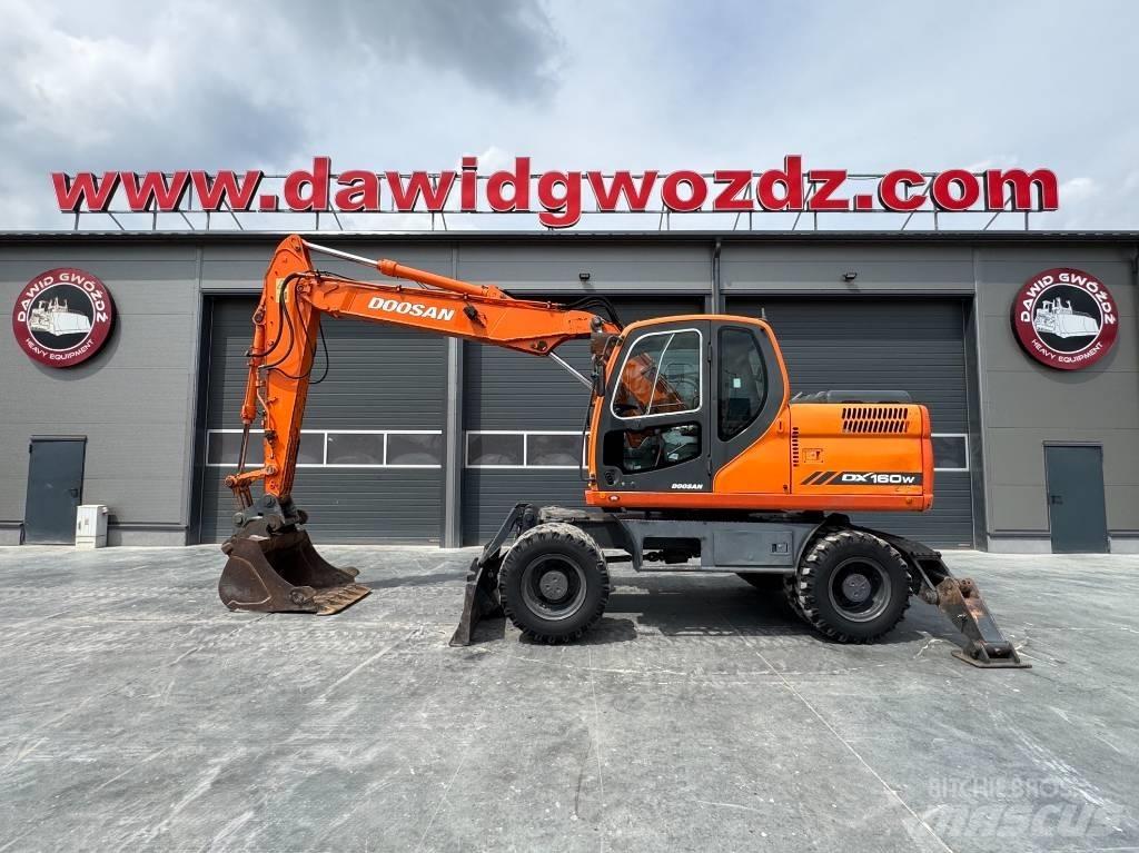 Doosan DX 160 W Колісні екскаватори
