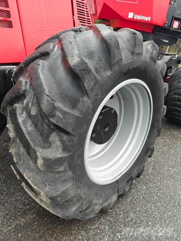 Valmet 901TX Харвестери