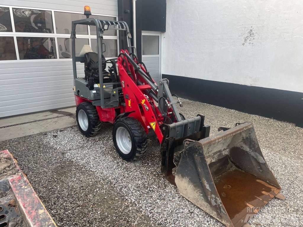 Weidemann 1140 Фронтальні навантажувачі