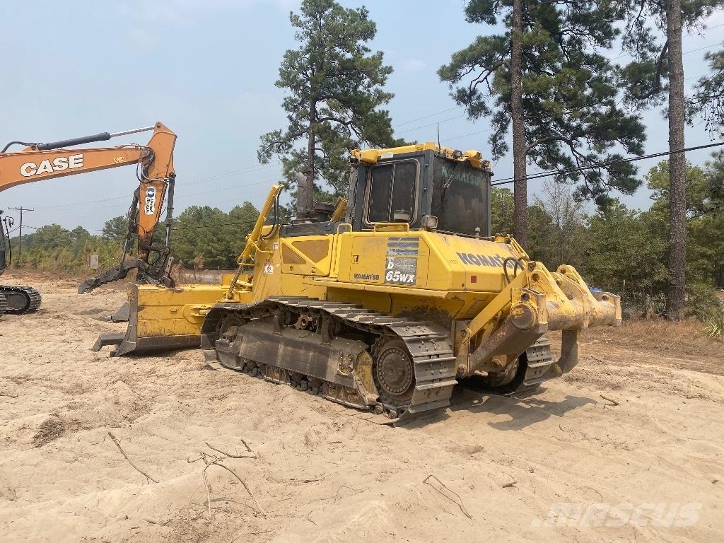 Komatsu D 65 WX-17 Гусеничні бульдозери