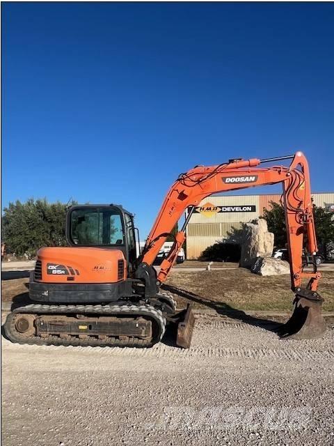 Doosan DX 85 R-3 Середні екскаватори 7т. - 12т.