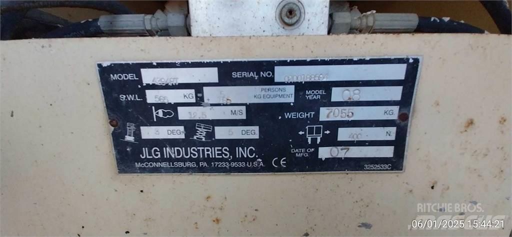 JLG 4394RT Підйомники-ножиці