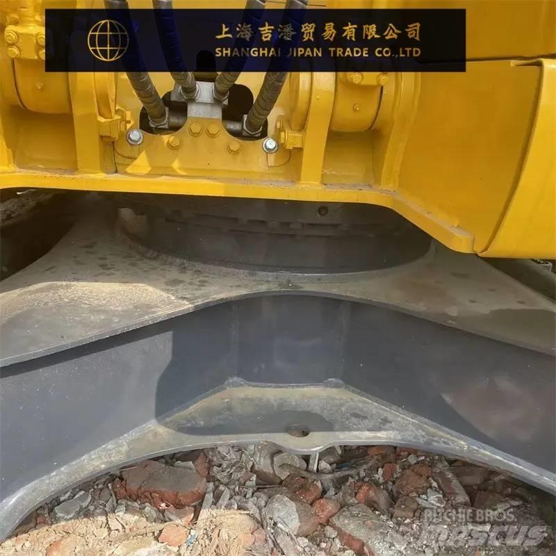 Komatsu PC 138 US Середні екскаватори 7т. - 12т.