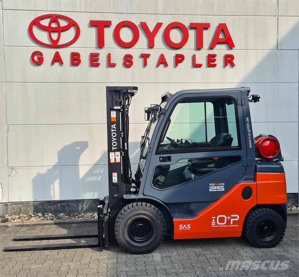 Toyota 02-8FGF25 Газові навантажувачі