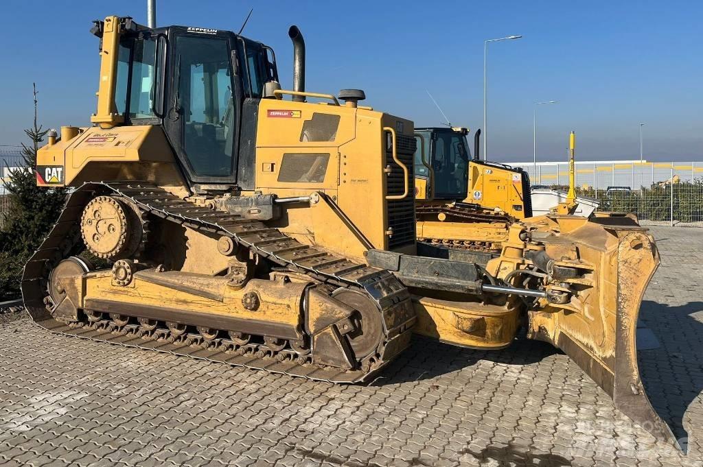 CAT D 6 N XL Гусеничні бульдозери