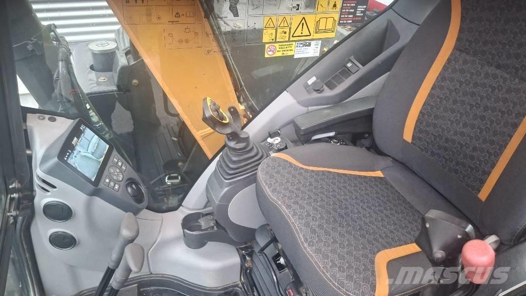 CASE CX 85 D SR Середні екскаватори 7т. - 12т.